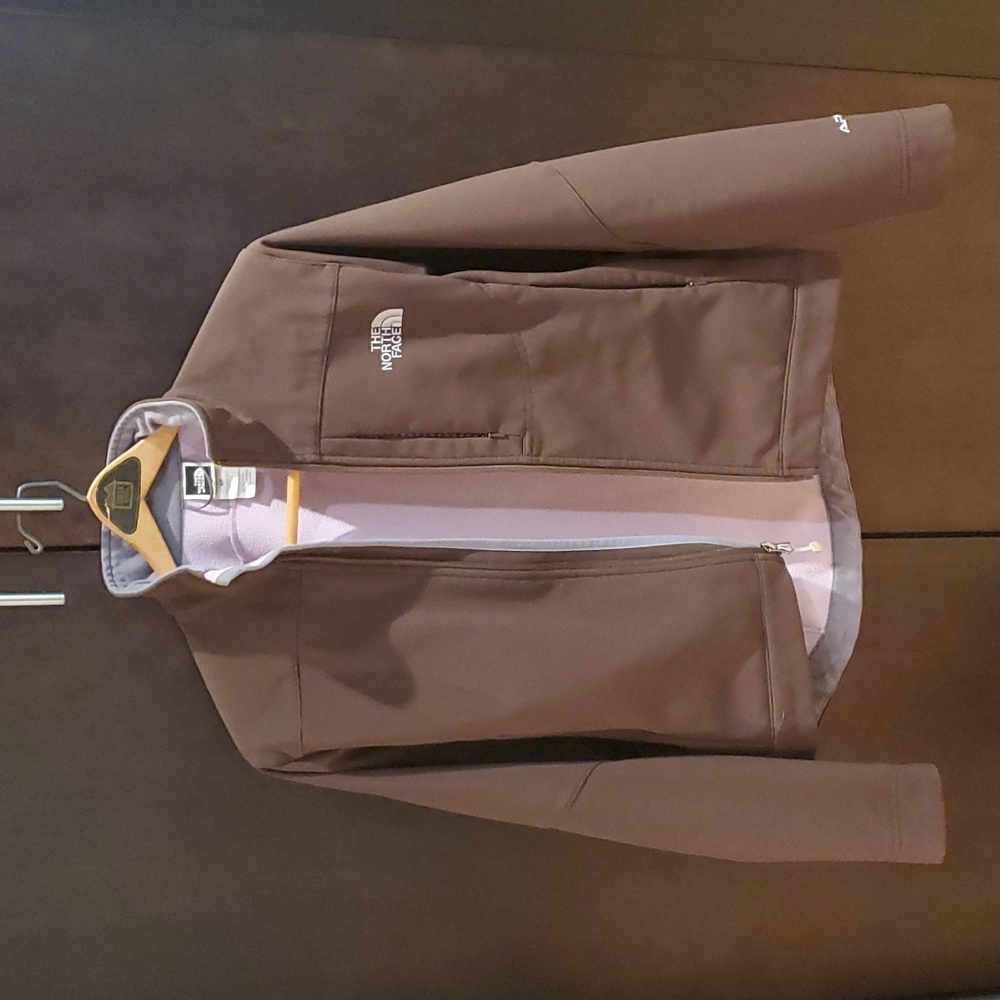 The North Face ladies softshell jacket.  Size small.